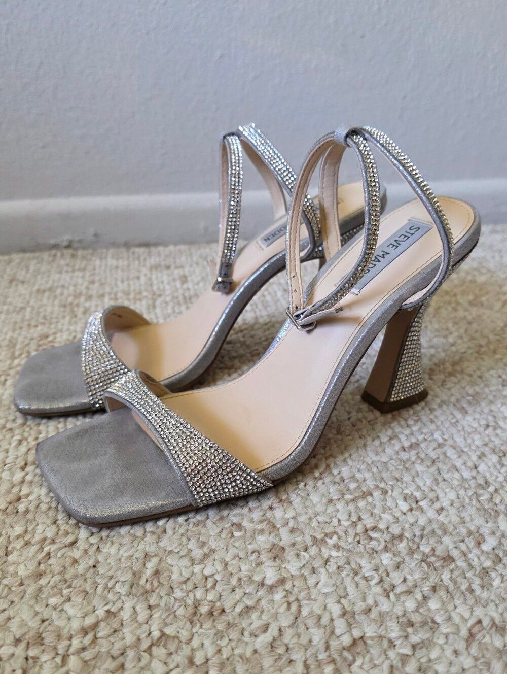 Steve Madden Lange Glam Heels Silver Rhinestones Size 8 - Picture 2 of 14